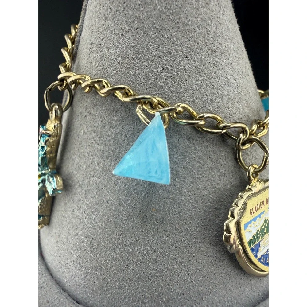 Vintage Souviner Charm Bracelet‎ Gold Tone Glacier Bay Alaska 6